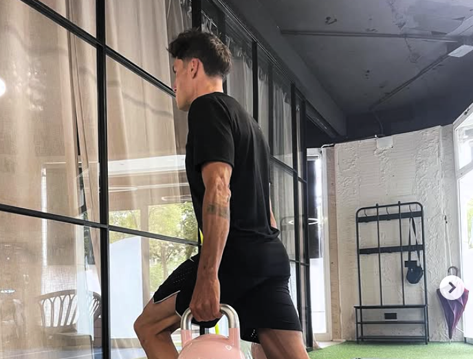 Aleix Espargaro in training ten days after fractured Vertebrae (@AleixEspargaro Instagram)