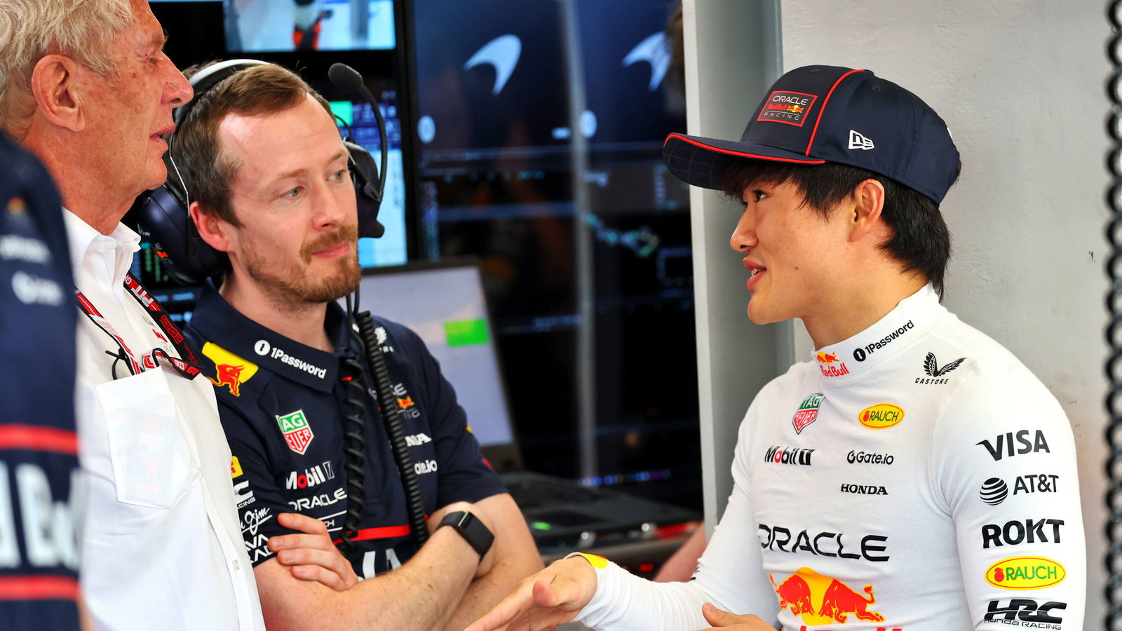 Yuki Tsunoda and Helmut Marko 