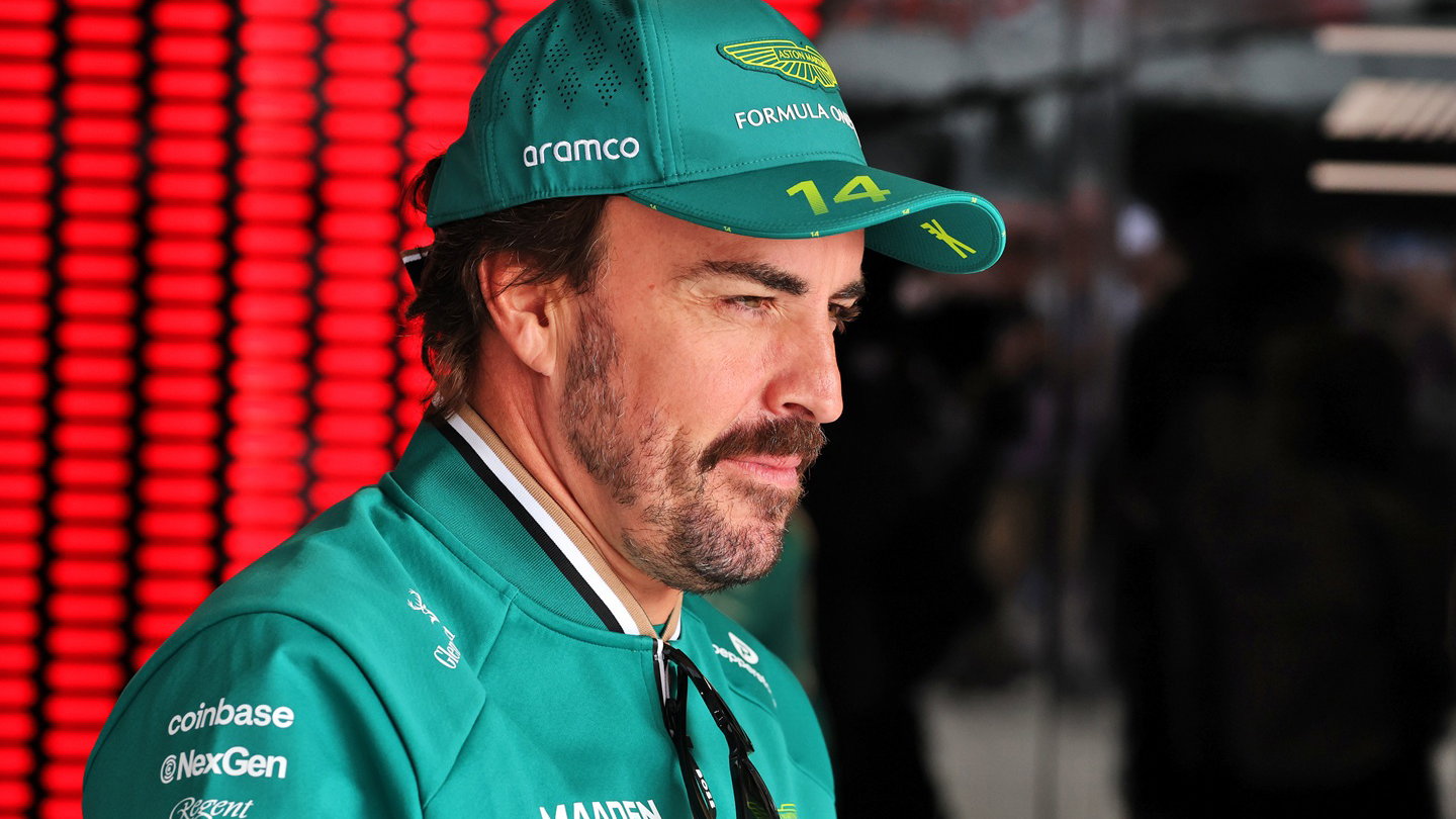 Fernando Alonso, Aston Martin