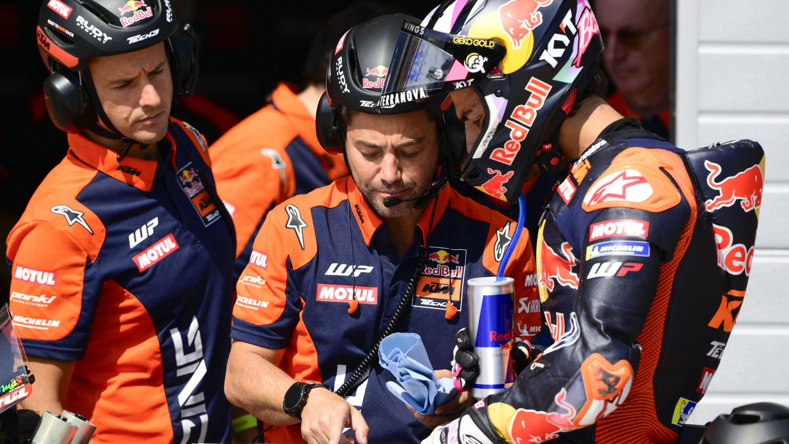 Enea Bastianini, Alberto Girabola