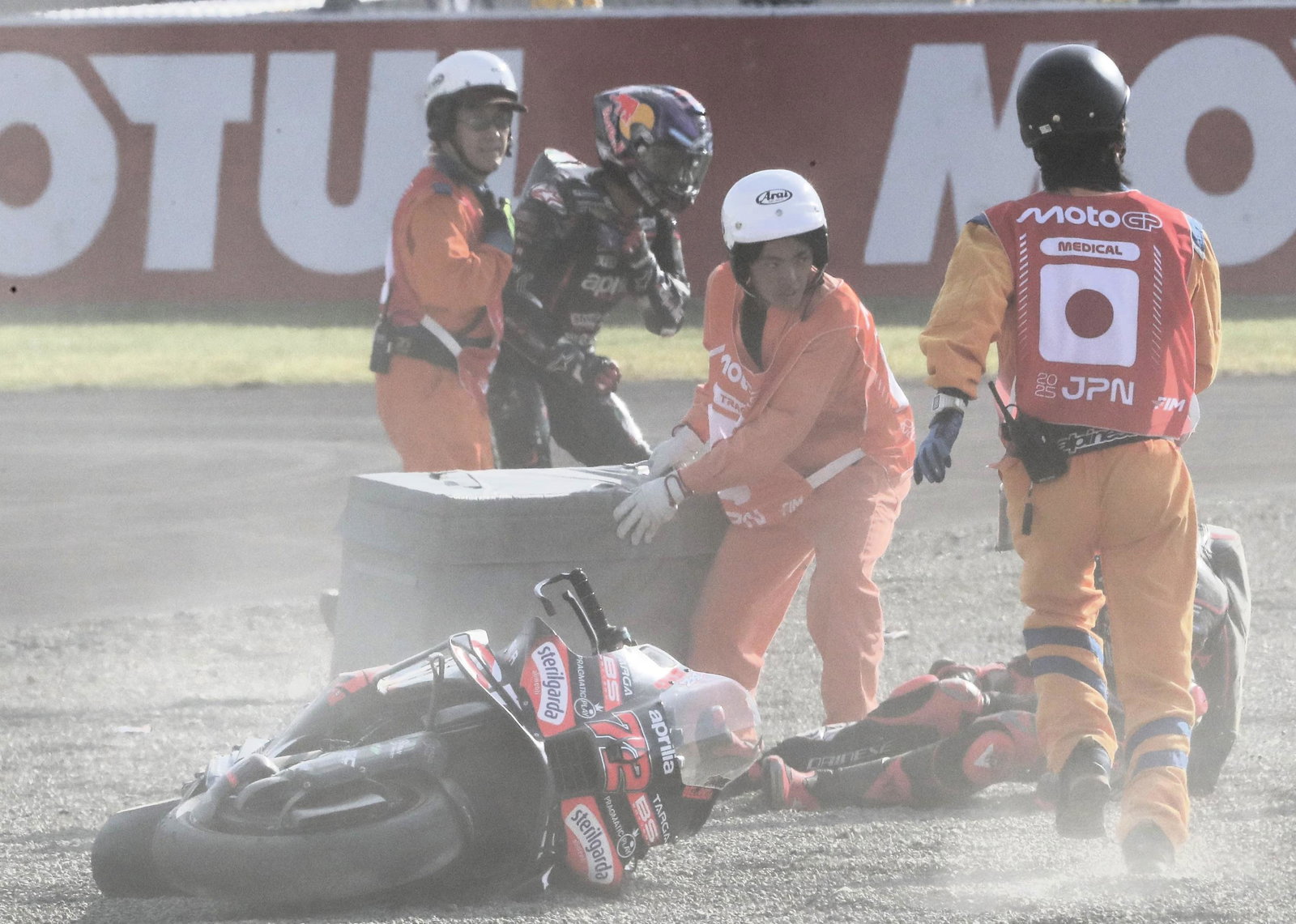 Jorge Martin, Turn 1 crash, 2025 Japanese MotoGP Sprint