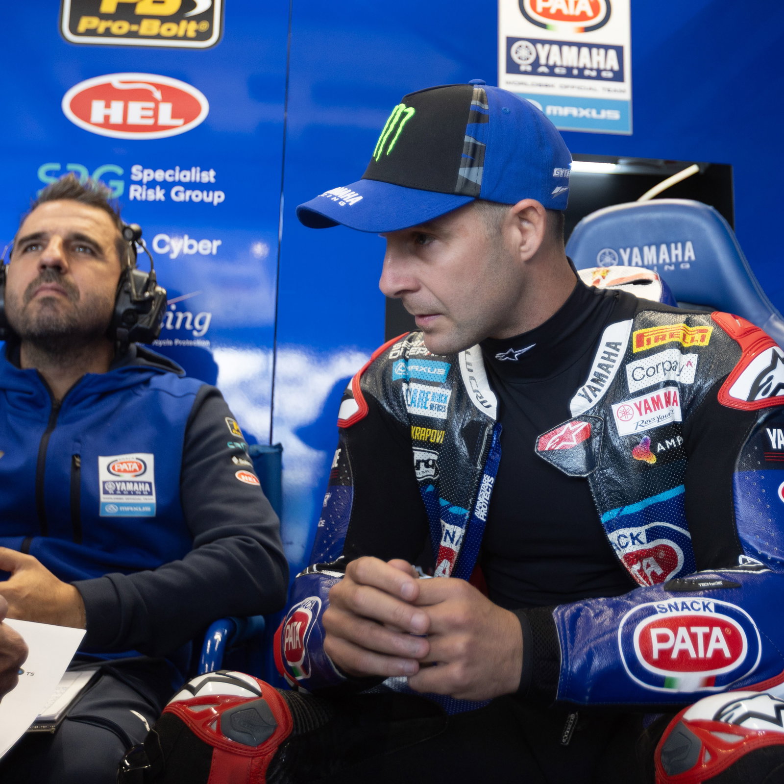 Jonathan Rea, 2025 French WorldSBK, pit box. Credit: Gold and Goose.