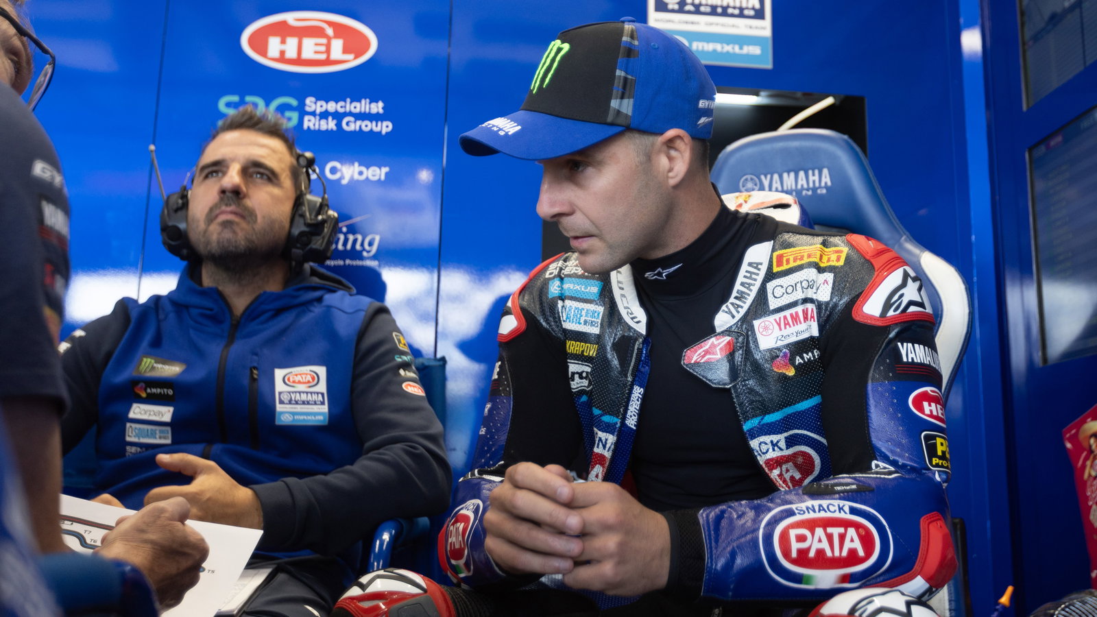 Jonathan Rea, 2025 French WorldSBK, pit box. Credit: Gold and Goose.