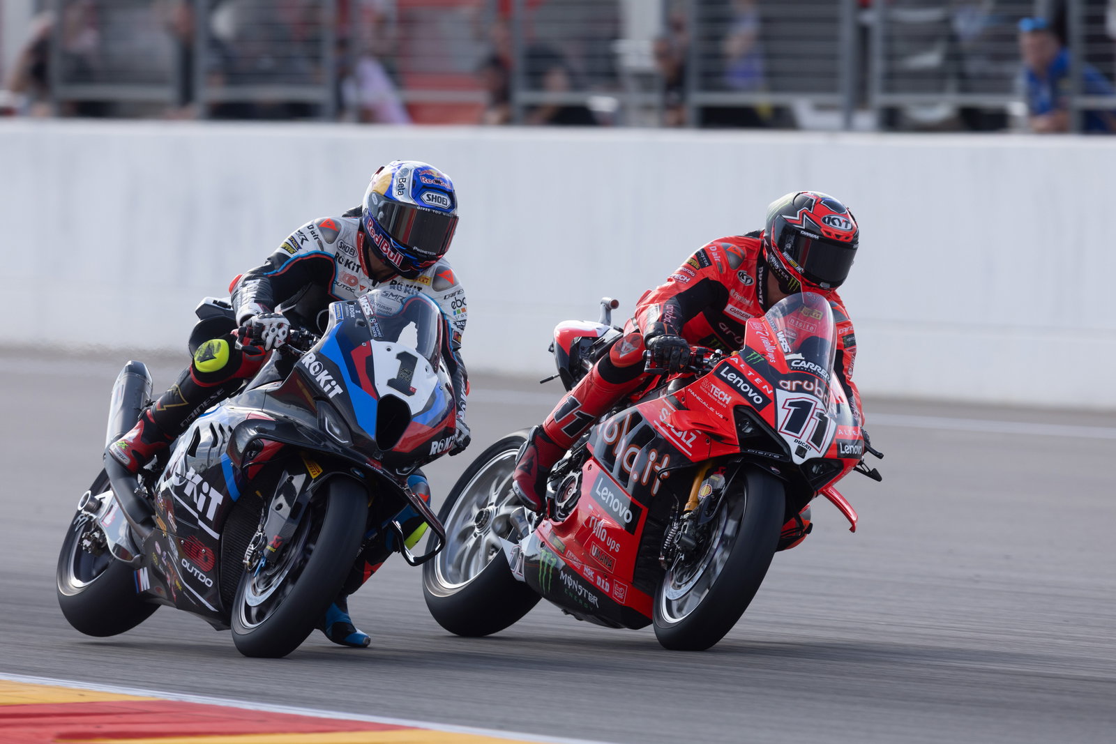 Toprak Razgatlioglu, Nicolo Bulega, 2025 Aragon WorldSBK. Credit: Gold and Goose.