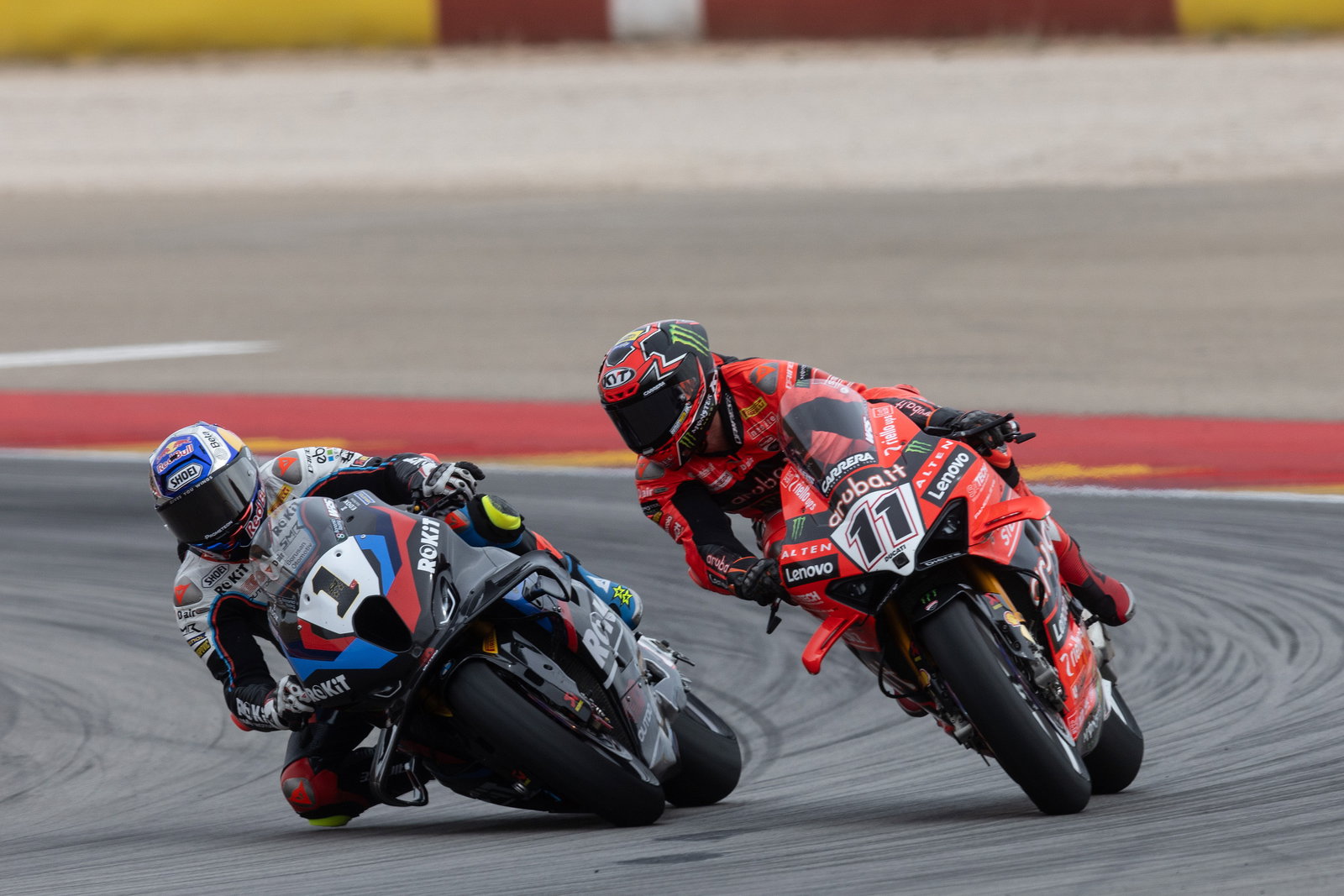 Toprak Razgatlioglu, Nicolo Bulega, 2025 Aragon WorldSBK. Credit: Gold and Goose.