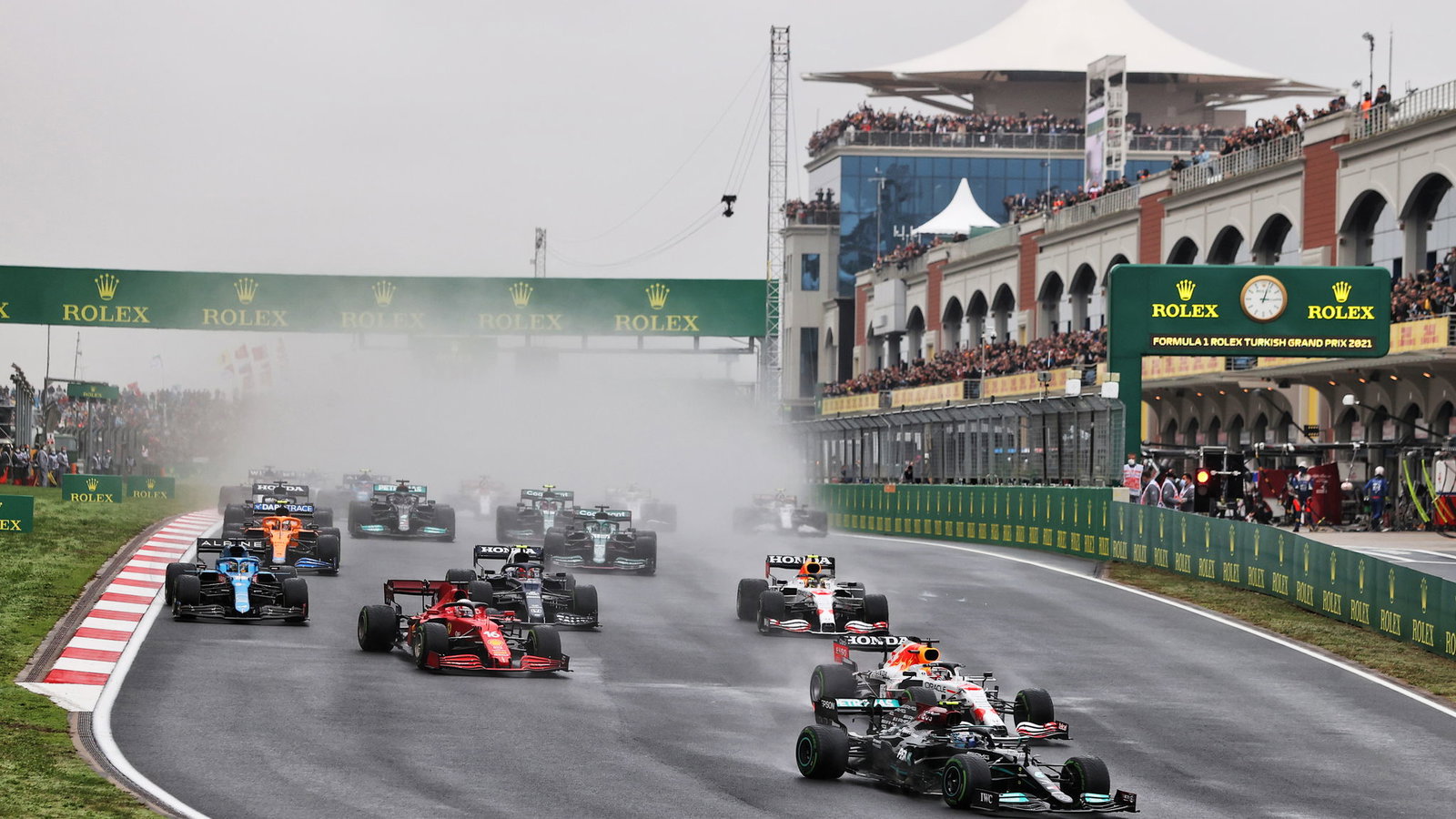 The start of the 2021 Turkish GP