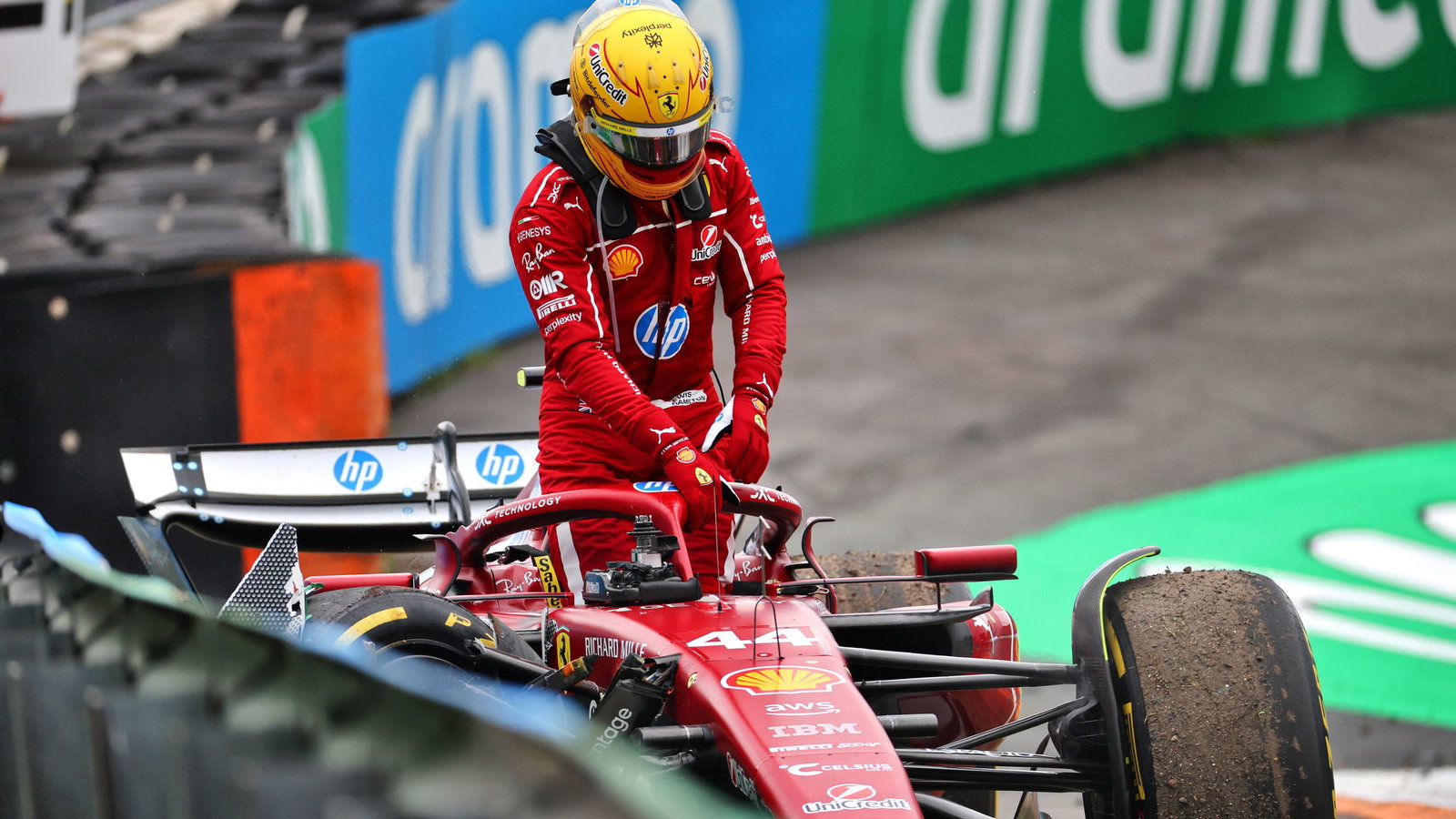 Hamilton crashed out of the Dutch Grand Prix 