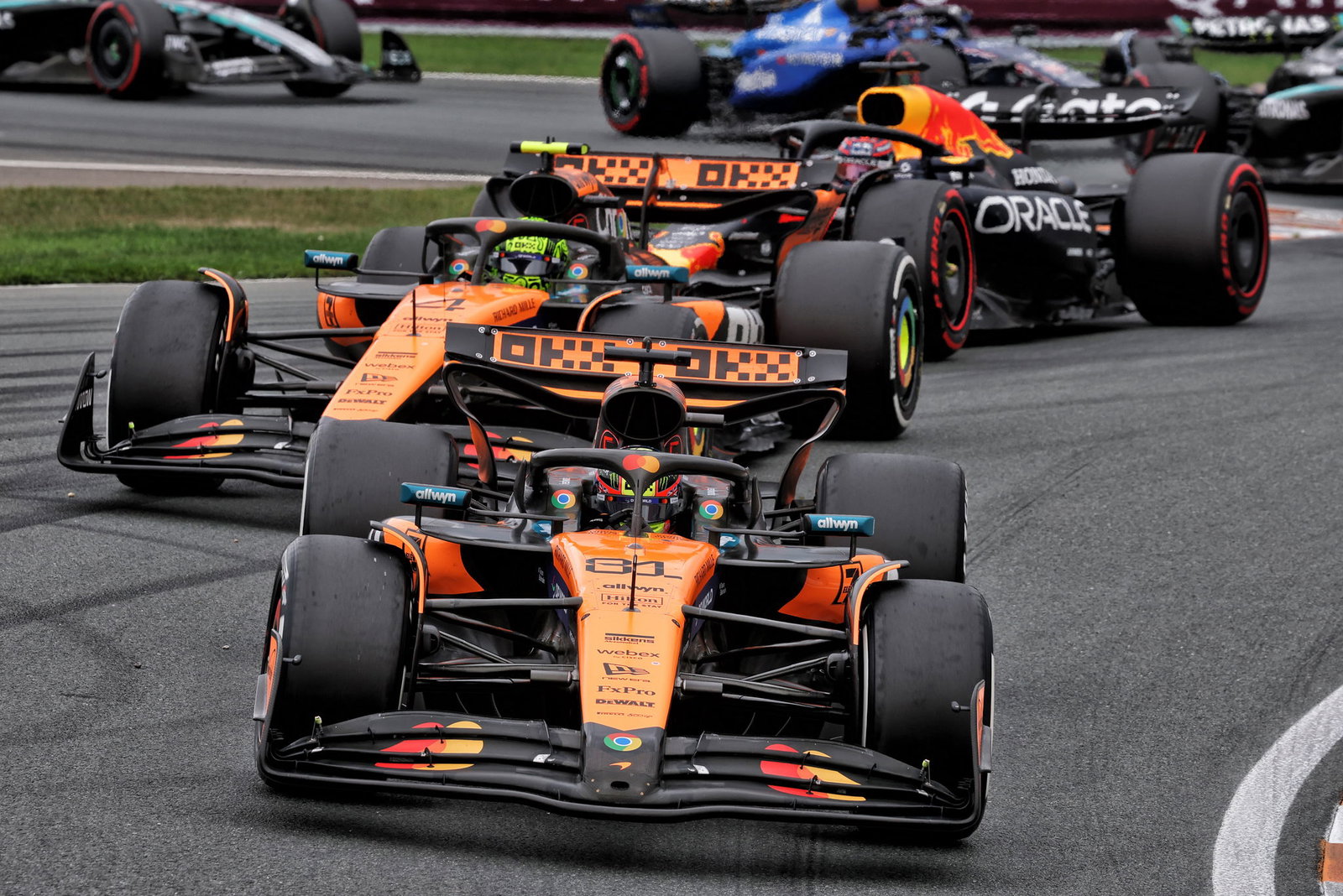 Piastri now heads Norris by 34 points 