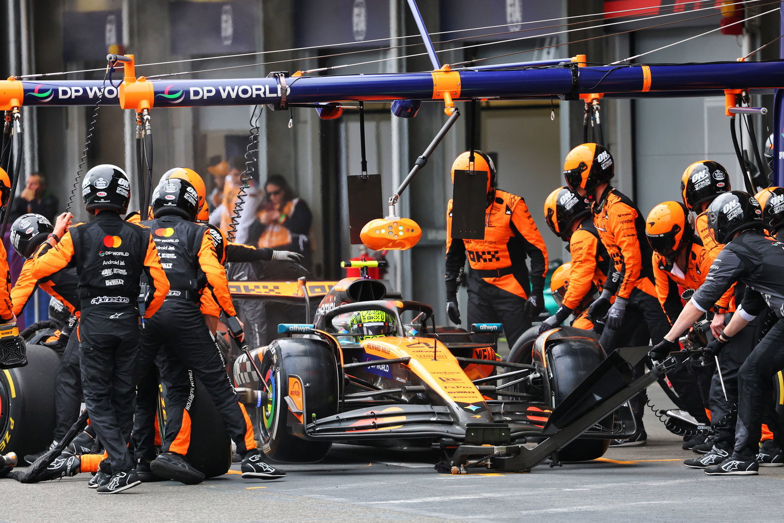 Norris lost time with another pit stop problem 