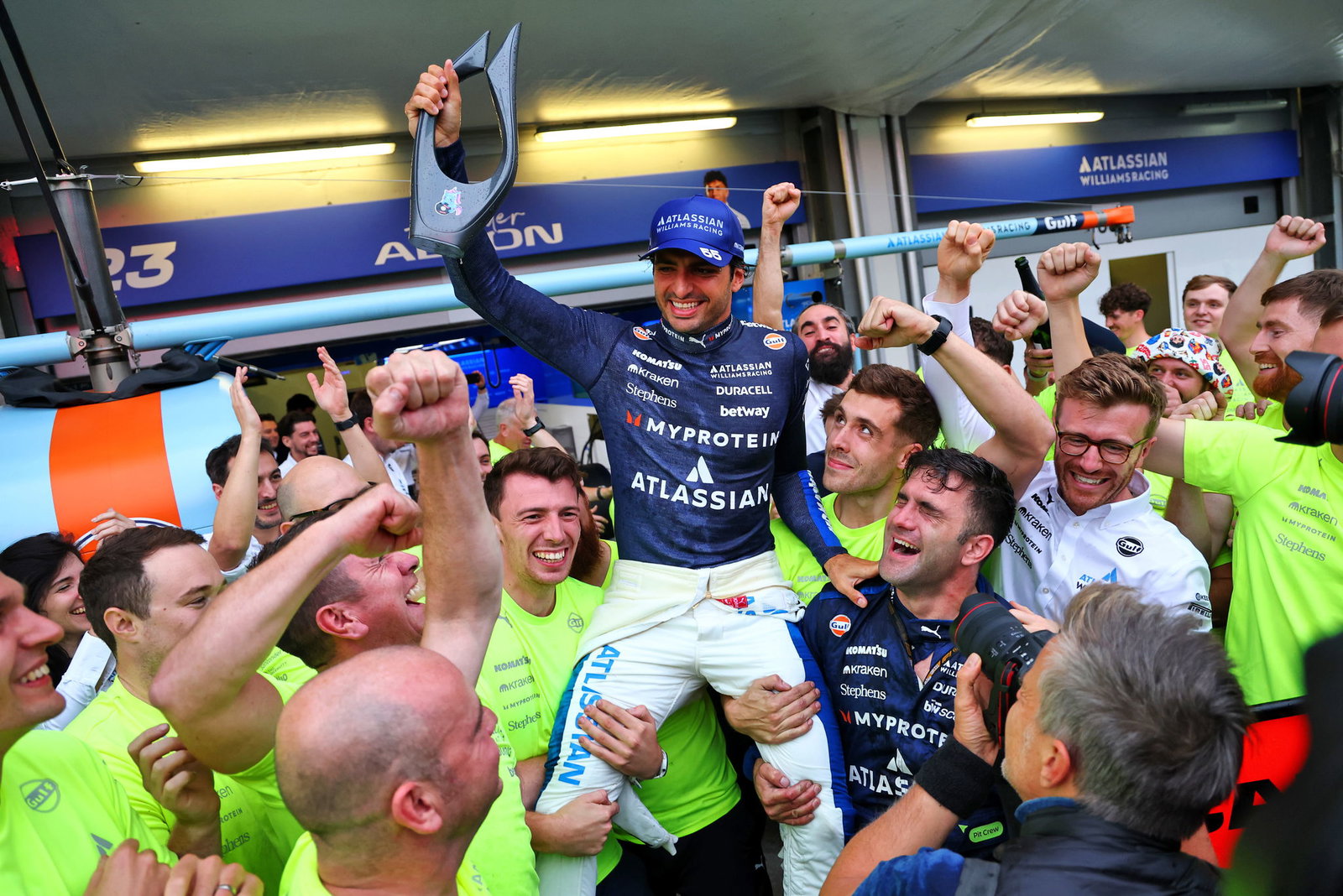 Sainz and Williams celebrate their first podium together