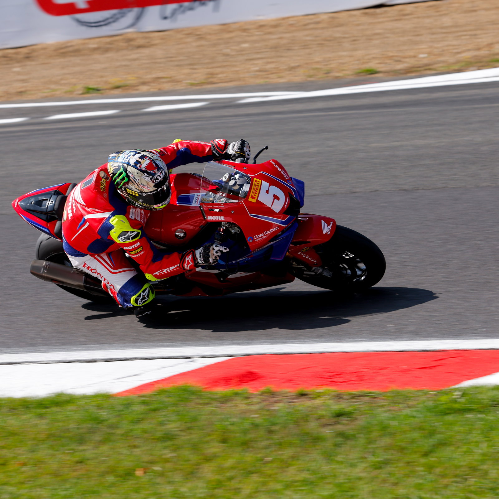 John McGuinness, 2025 Brands Hatch BSB. Credit: Honda Racing UK.