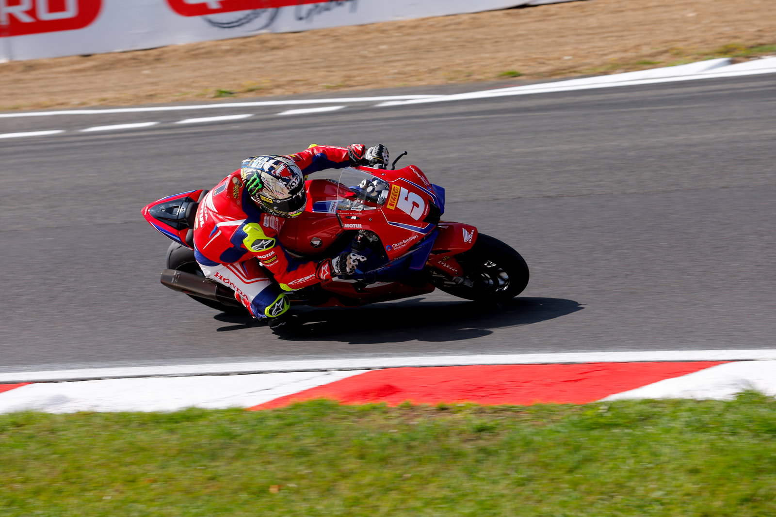 John McGuinness, 2025 Brands Hatch BSB. Credit: Honda Racing UK.
