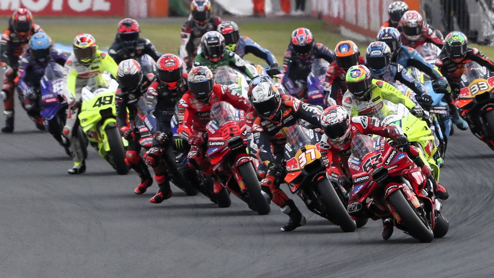 Race start, 2025 Japanese MotoGP