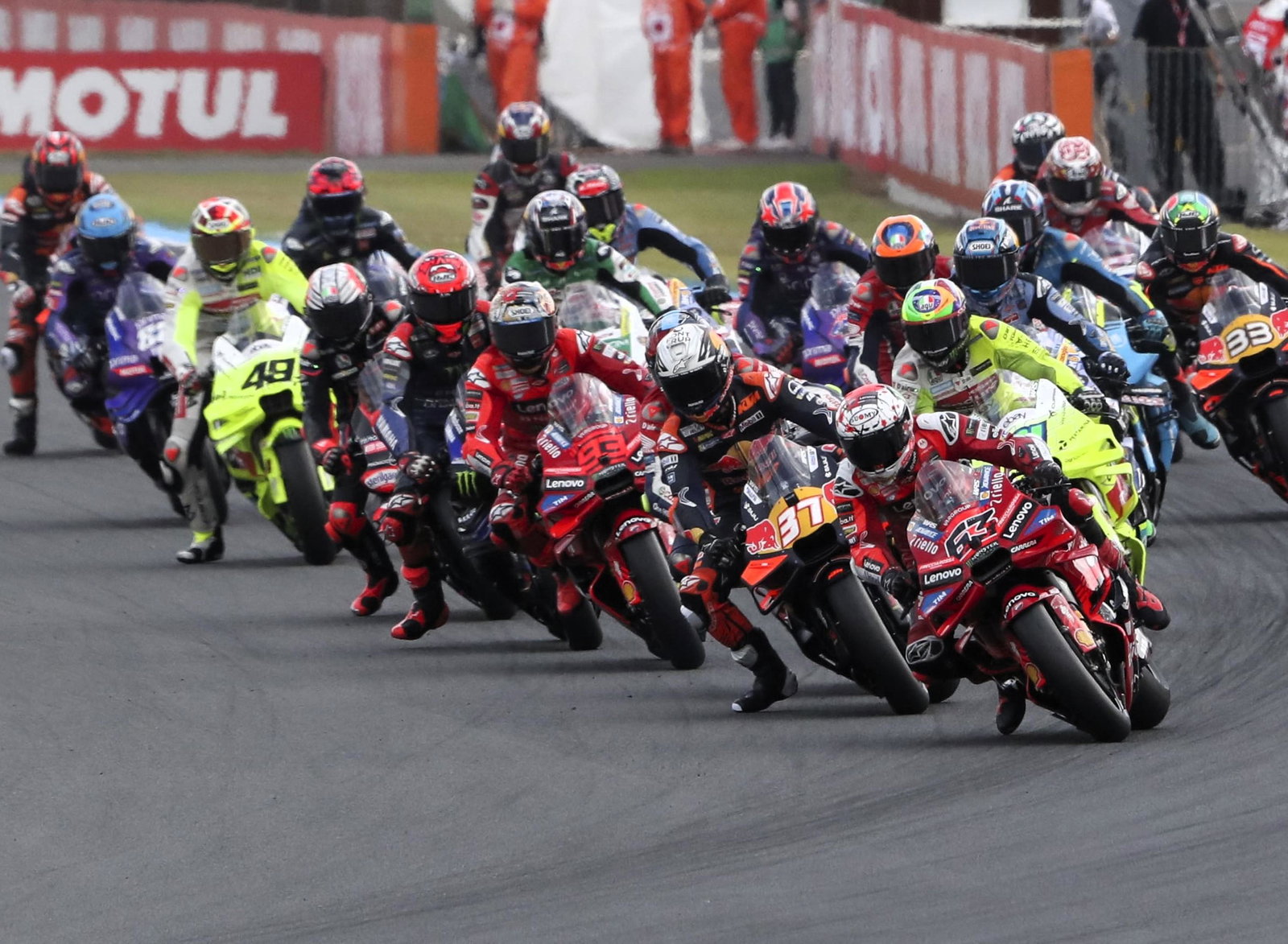 Race start, 2025 Japanese MotoGP