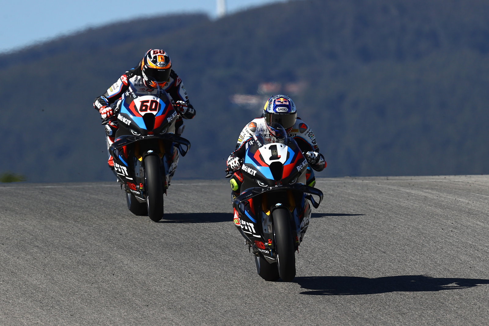 Toprak Razgatlioglu, Michael van der Mark, 2025 Portuguese WorldSBK. Credit: Gold and Goose.