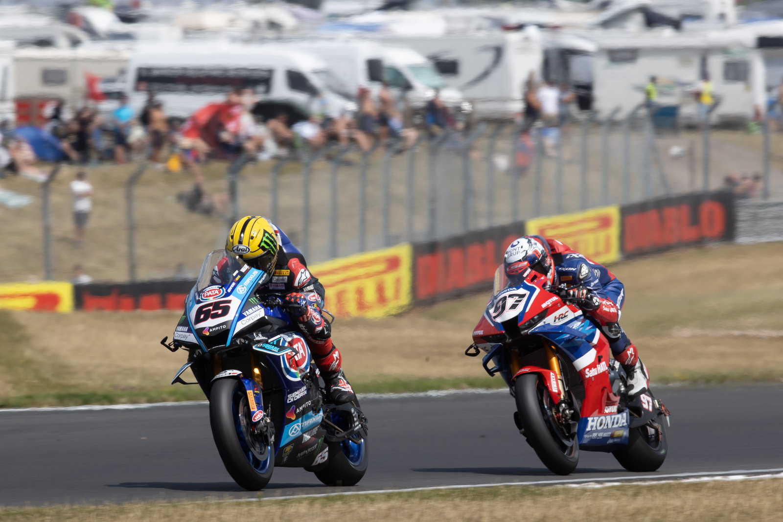 Jonathan Rea, Xavi Vierge, 2025 UK WorldSBK. Credit: Gold and Goose.