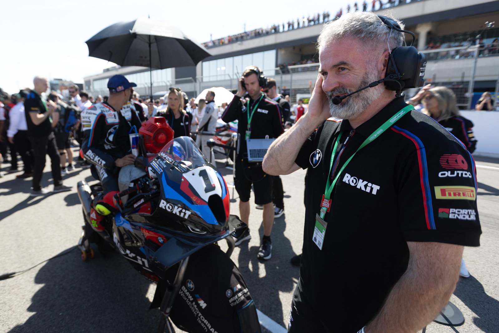 Phil Marron, Toprak Razgatlioglu, 2025 Aragon WorldSBK, grid. Credit: Gold and Goose.