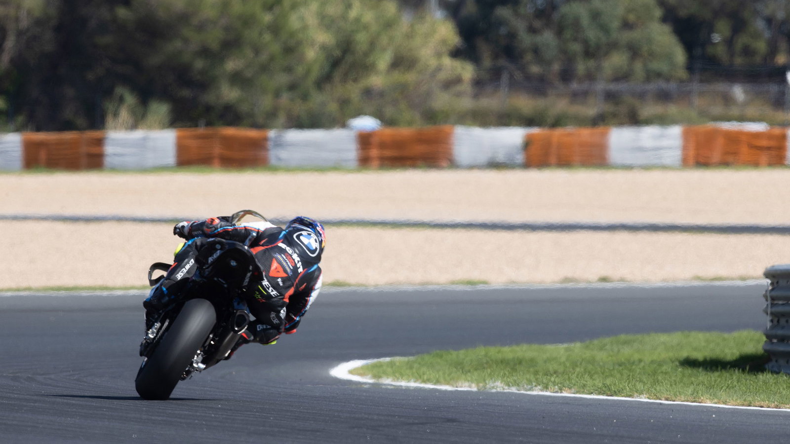 Toprak Razgatlioglu, 2025 Estoril WorldSBK. Credit: Gold and Goose.