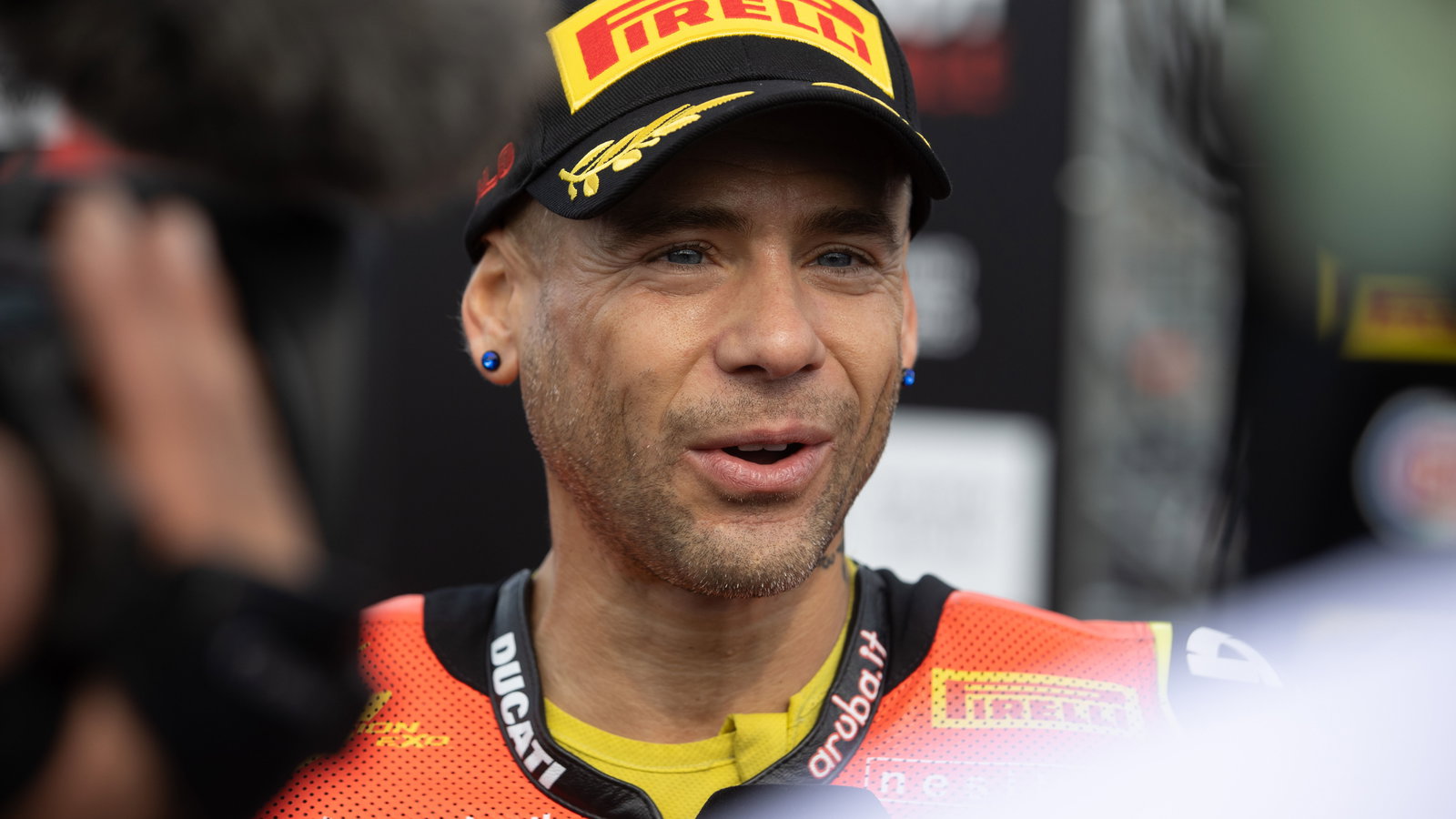 Alvaro Bautista, 2025 Estoril WorldSBK, parc ferme. Credit: Gold and Goose.