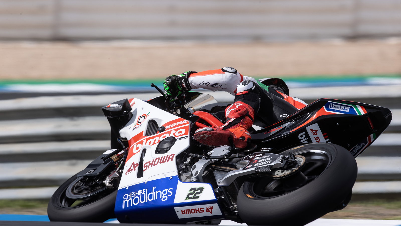 Alex Lowes, 2025 Estoril WorldSBK. Credit: Gold and Goose.