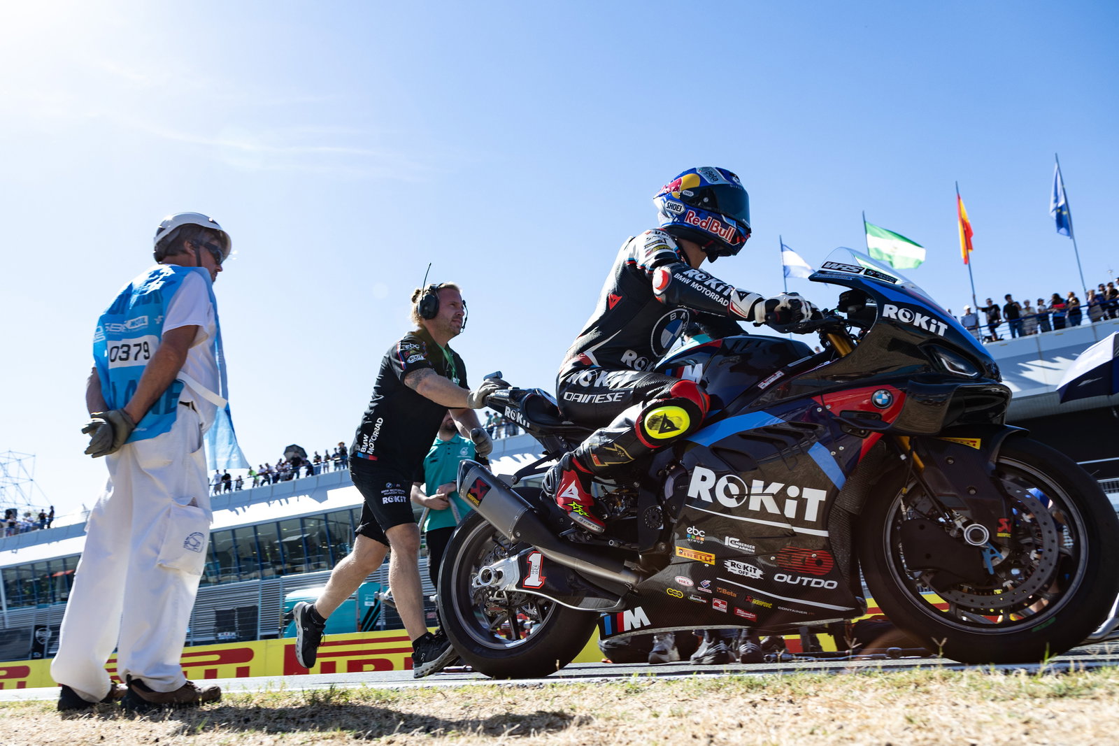 Toprak Razgatlioglu, 2025 Spanish WorldSBK, grid. Credit: Gold and Goose.