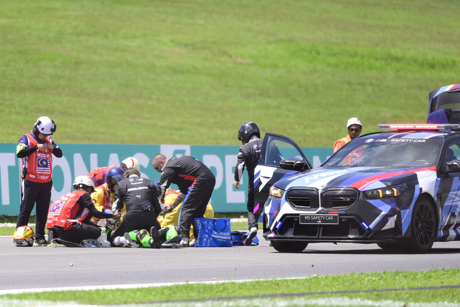 Serious Moto3 accident at the 2025 Malaysian MotoGP