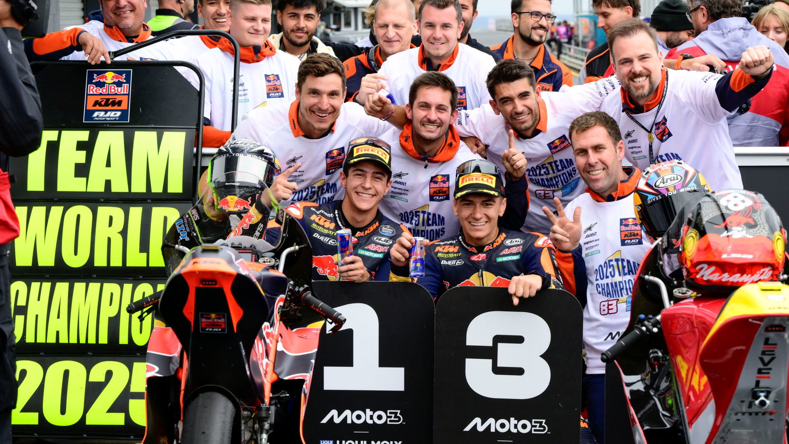 Jose Antonio Rueda, Moto3, Red Bull KTM Ajo, 2025, Australian GP, with Alvaro Carpe