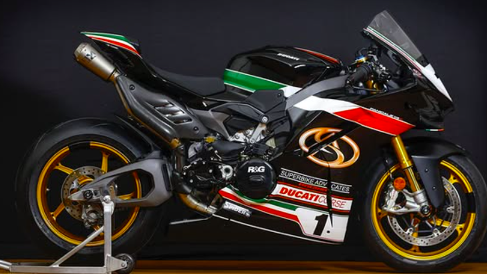 Superbike Advocates Ducati 2026 BSB livery reveal. Credit: Instagram/Superbike Advocates.