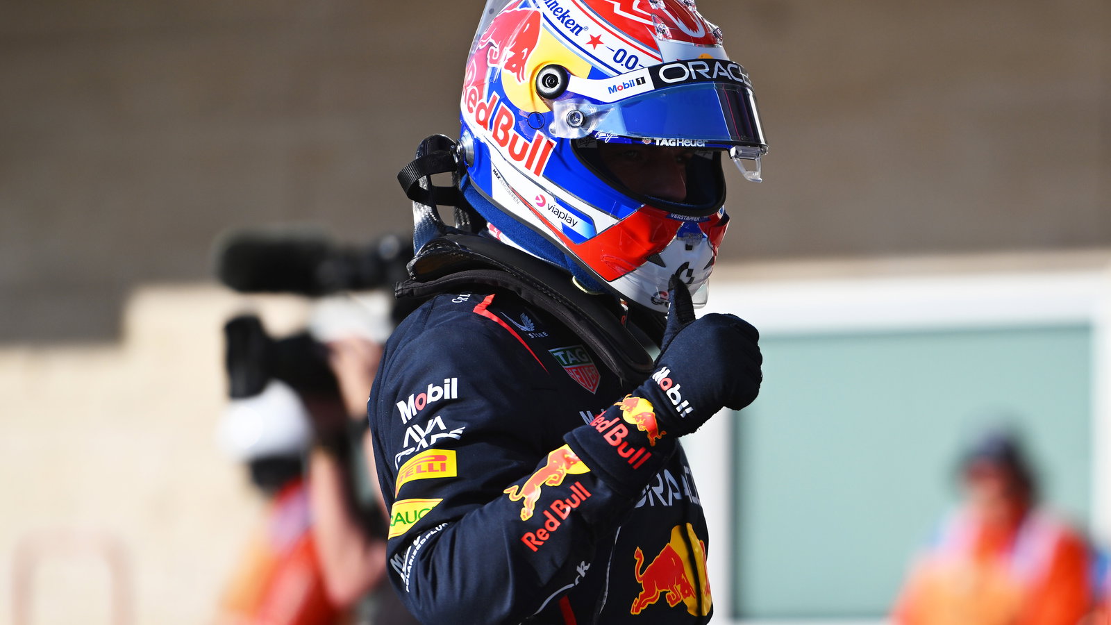 Verstappen celebrates another sprint pole in Austin