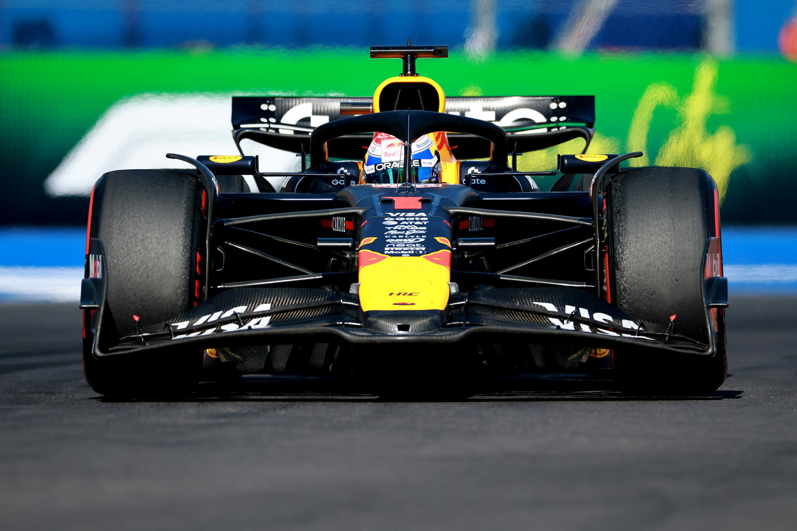 Verstappen continues to hunt down McLaren 