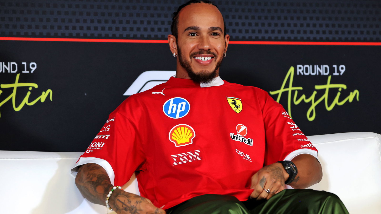 Hamilton had a playful dig at his old F1 rival
