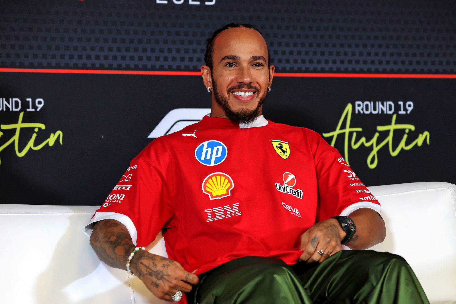 Hamilton had a playful dig at his old F1 rival