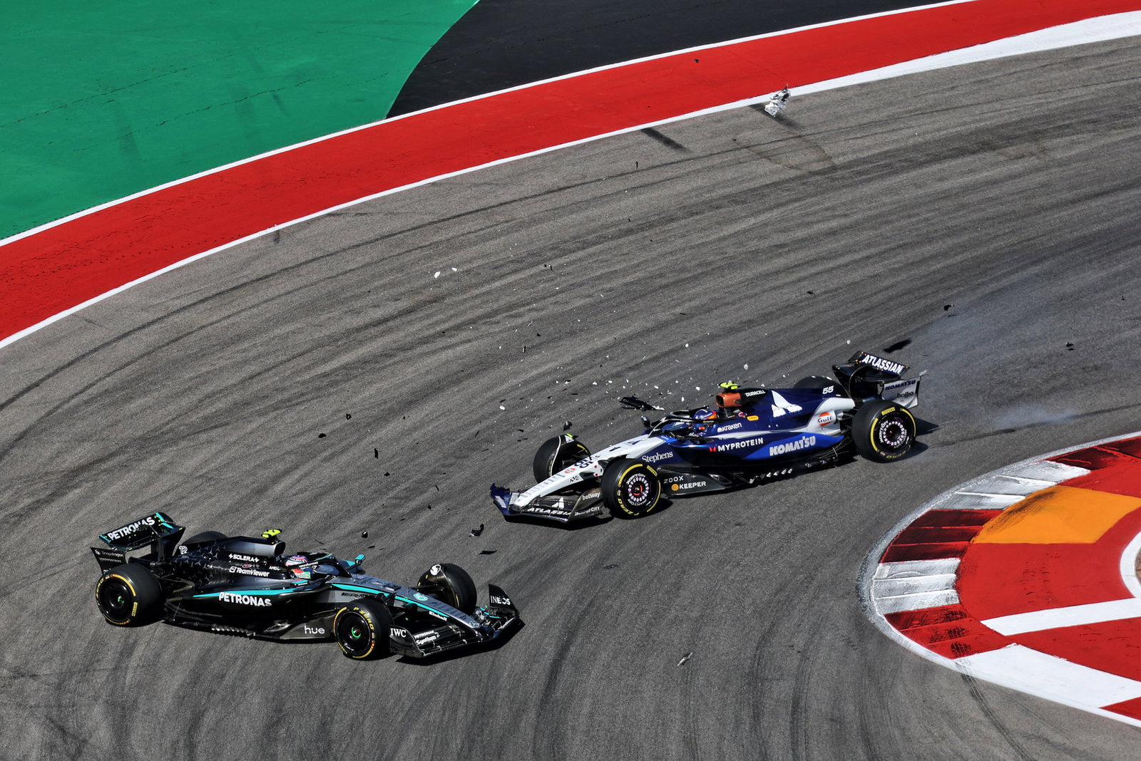 Sainz lunged Antonelli early on 