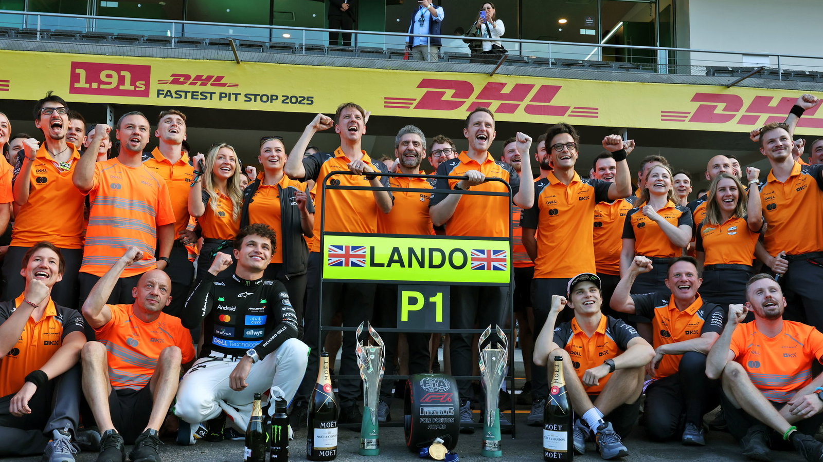 McLaren celebrate in Mexico 