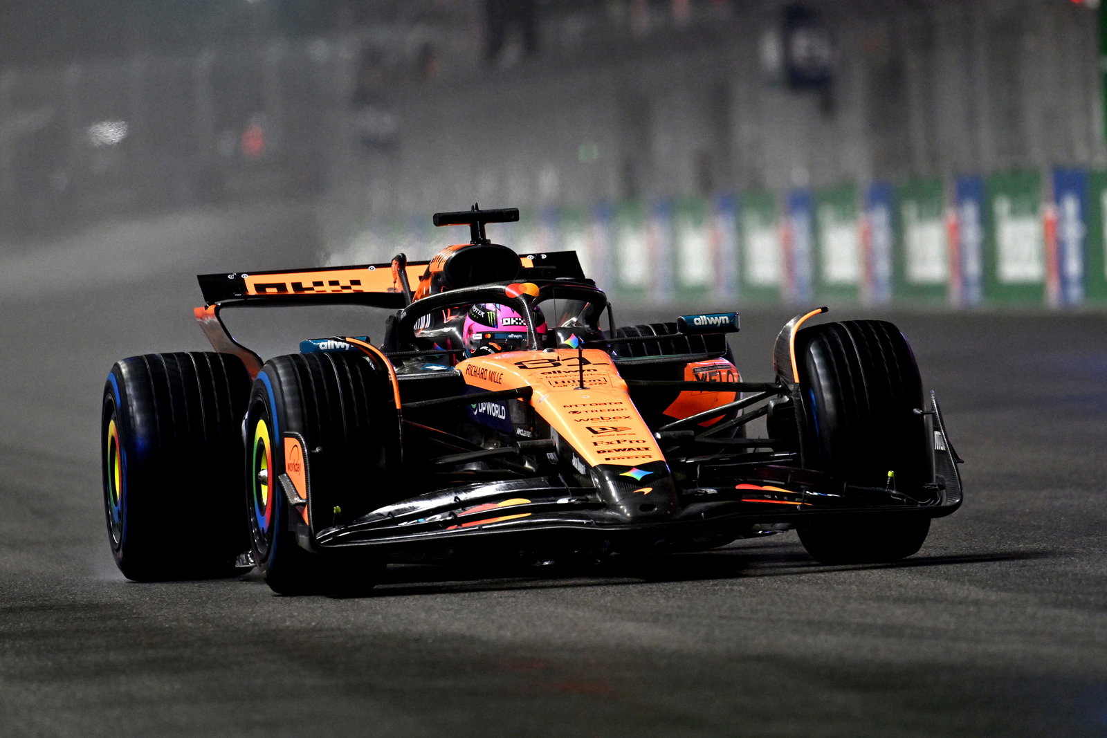 Piastri will line up a disappointing fifth on the Las Vegas grid