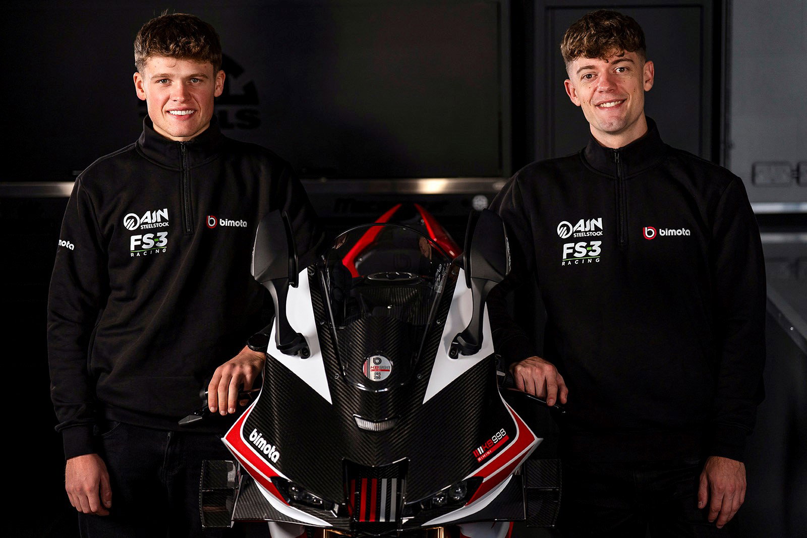 Joe Talbot, Max Cook sign with FS-3 Bimota for BSB 2026. Credit: Kawasaki UK.