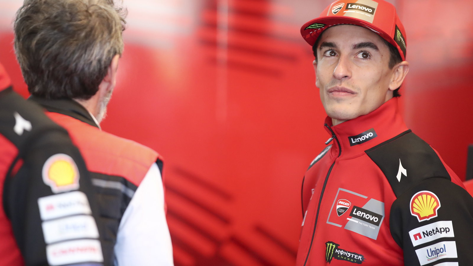 Marc Marquez, 2025 MotoGP Valencia Grand Prix, pit box. Credit: Gold and Goose.