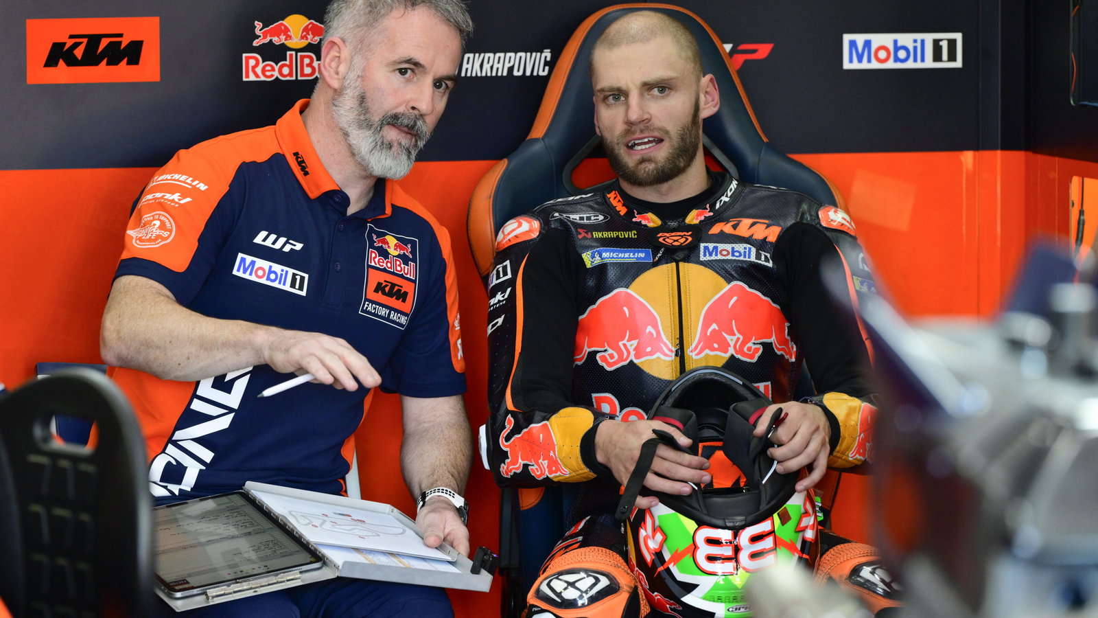 Phil Marron, Brad Binder, KTM, 2025 Valencia MotoGP test