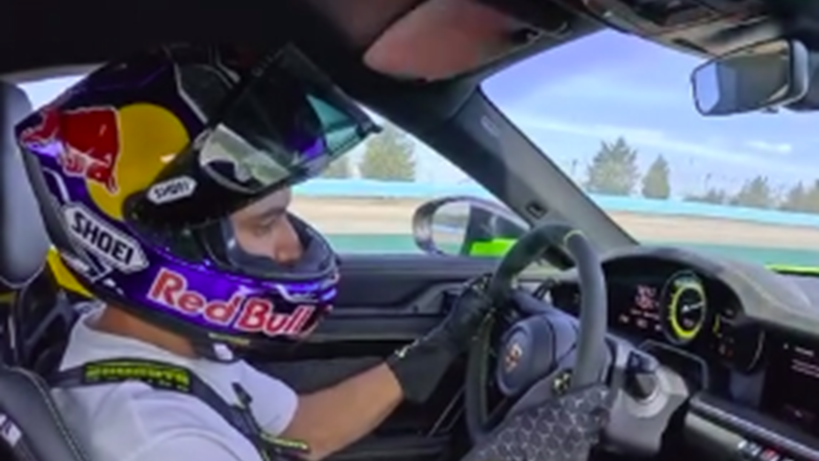 Toprak Razgatlioglu drives a Porsche 911 at Istanbul Park. Credit: Instagram/Toprak Razgatlioglu.