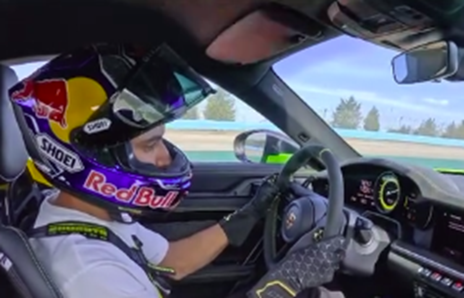 Toprak Razgatlioglu drives a Porsche 911 at Istanbul Park. Credit: Instagram/Toprak Razgatlioglu.