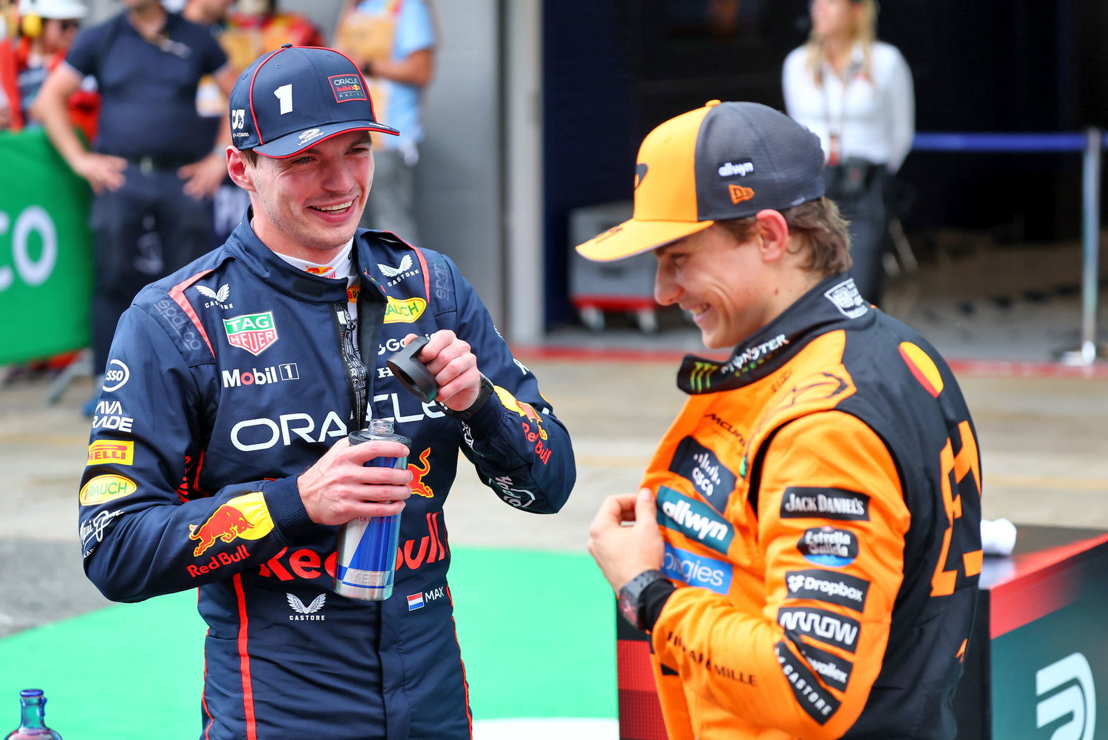 Max Verstappen and Oscar Piastri 