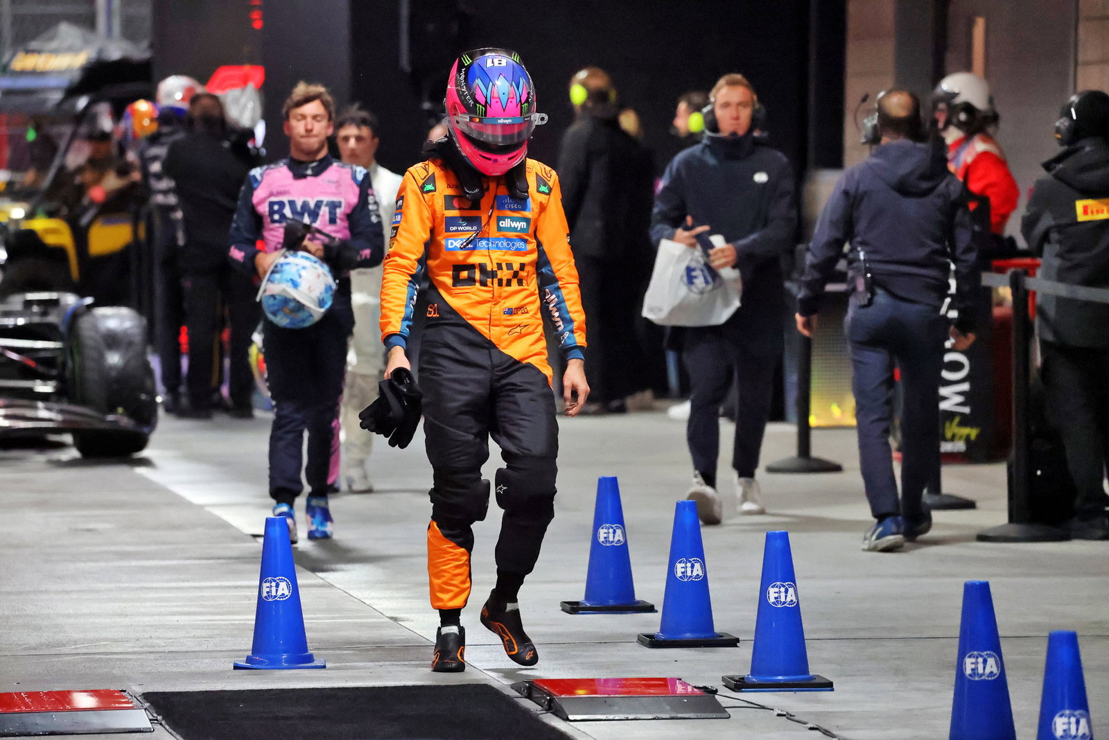 Piastri's title hopes continue to fade