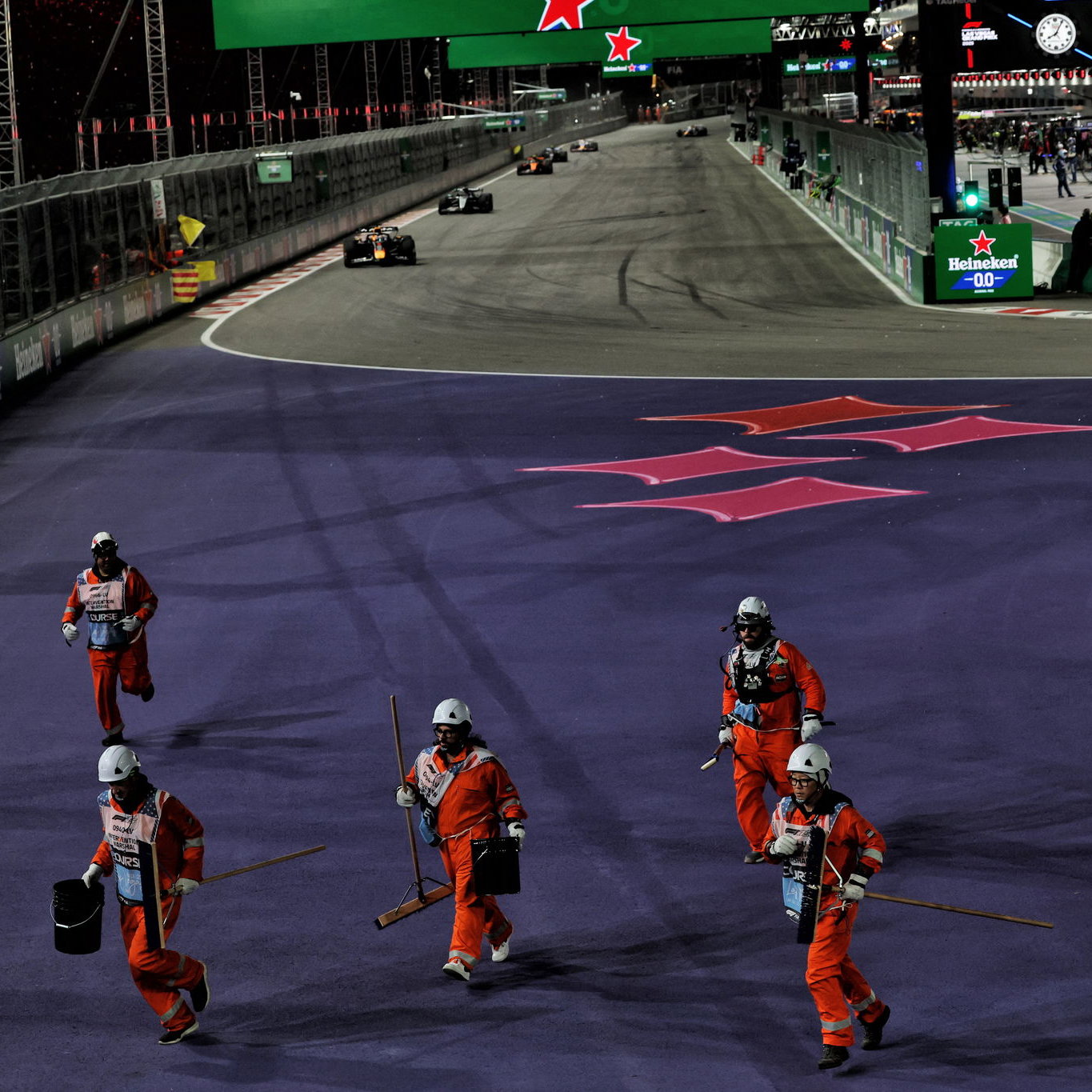 Marshals were still on track as the field approached 