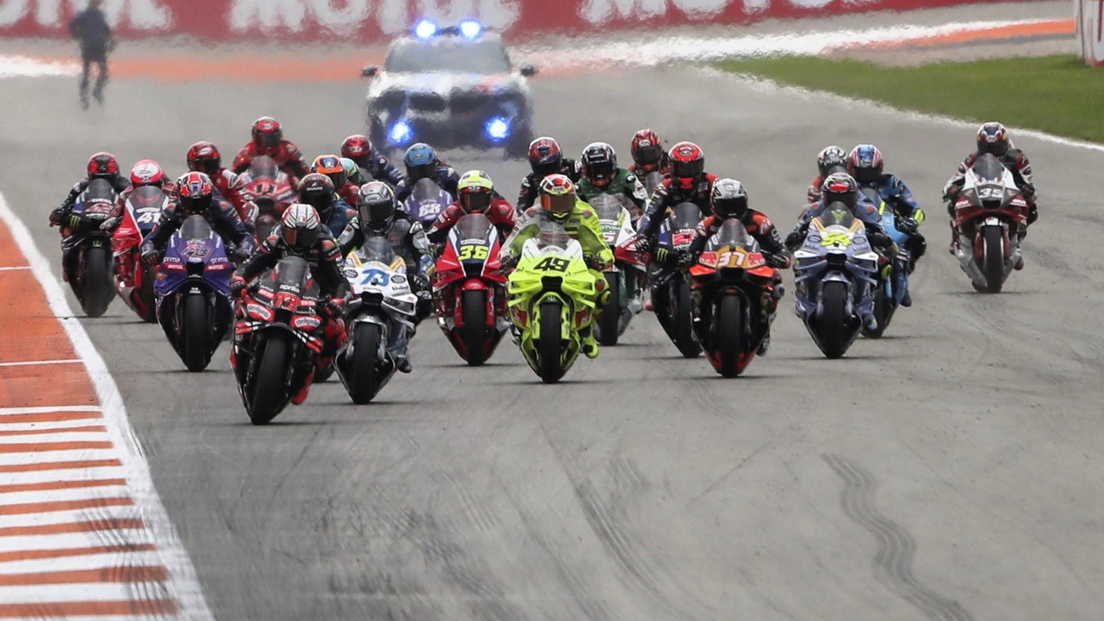 Start, 2025 Valencia MotoGP