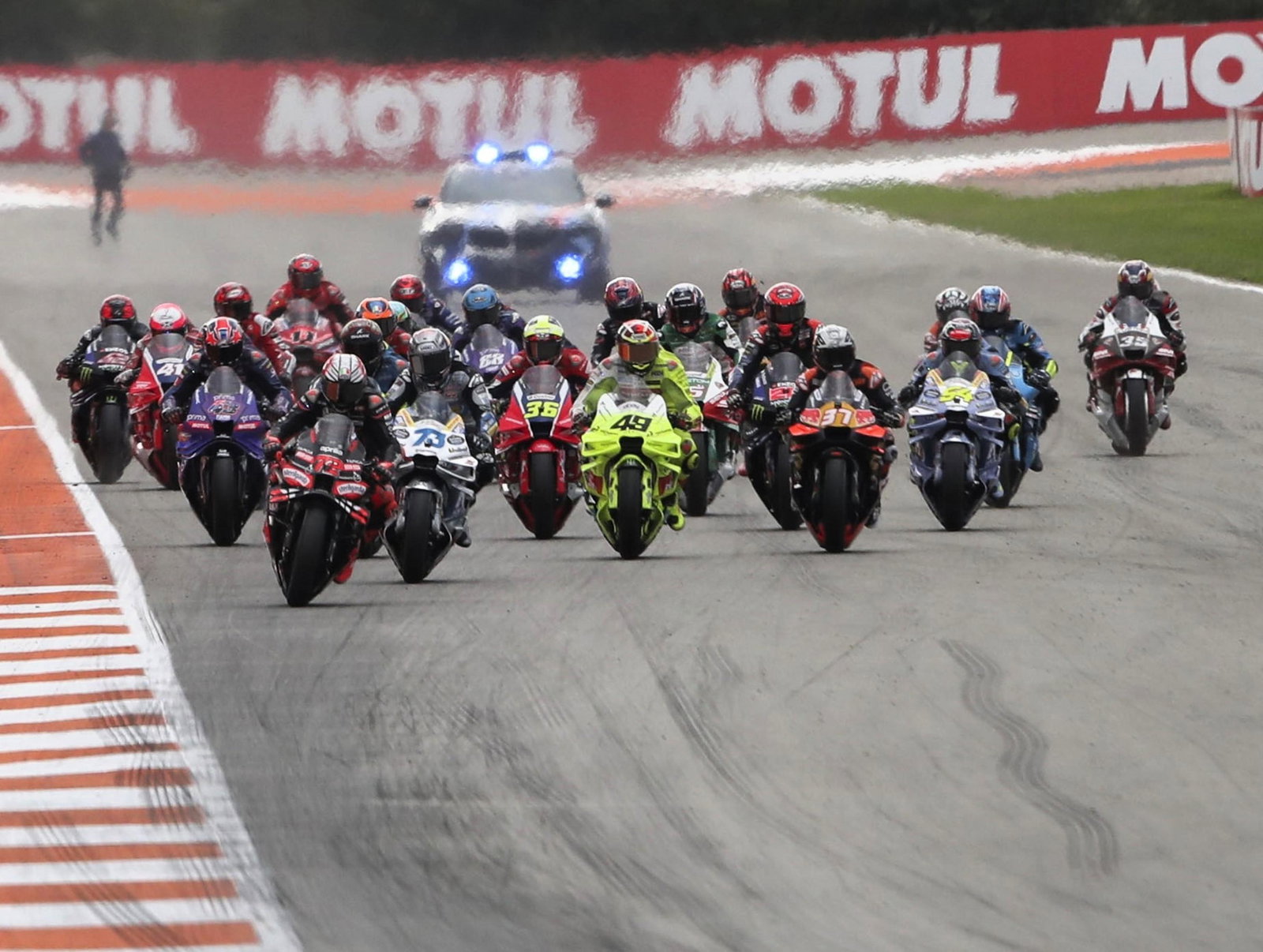 Start, 2025 Valencia MotoGP