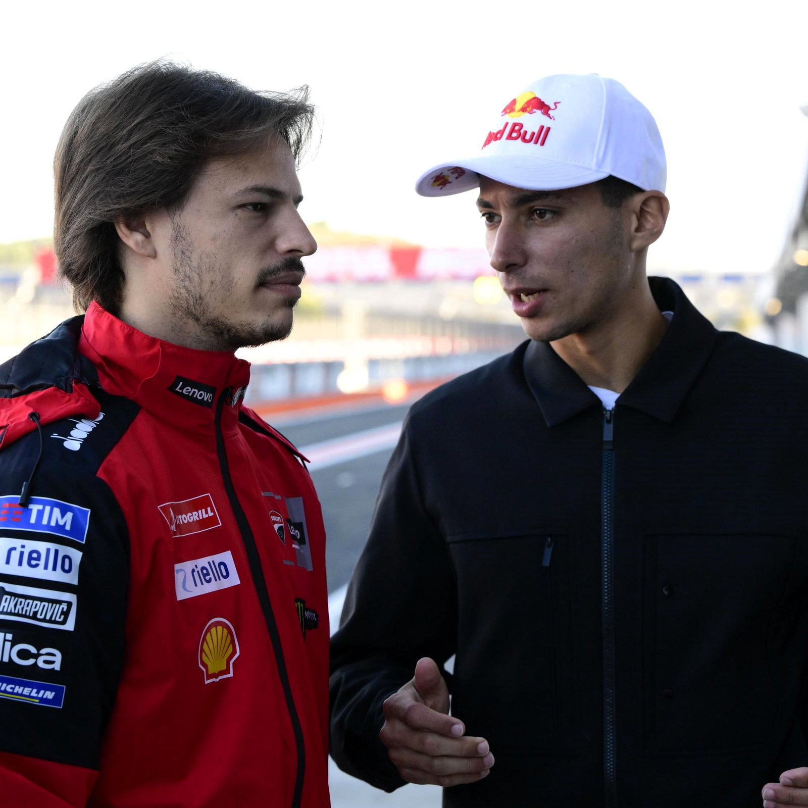 Nicolo Bulega, Toprak Razgatlioglu, 2025 Valencia MotoGP test