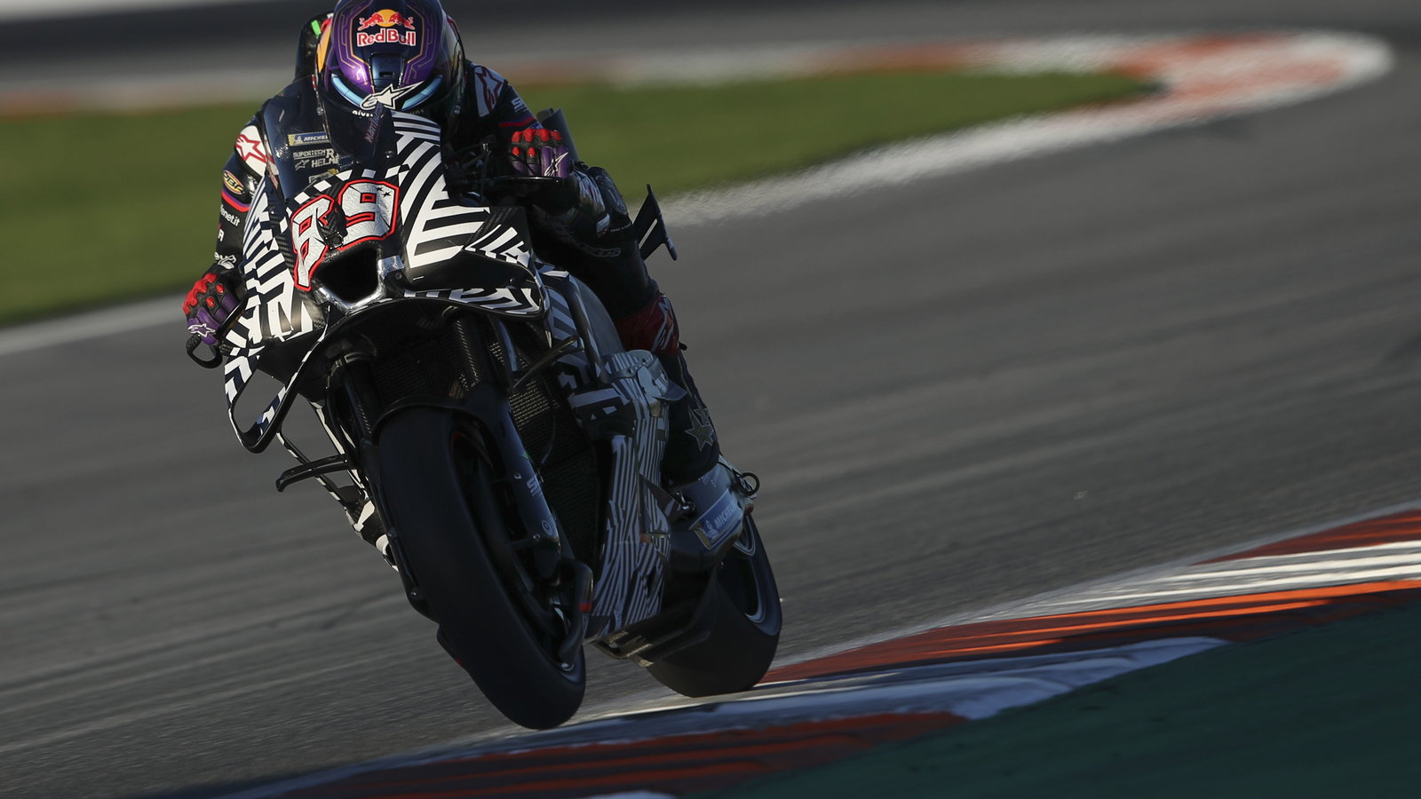 Jorge Martin, 2025 MotoGP Valencia Test. Credit: Gold and Goose.
