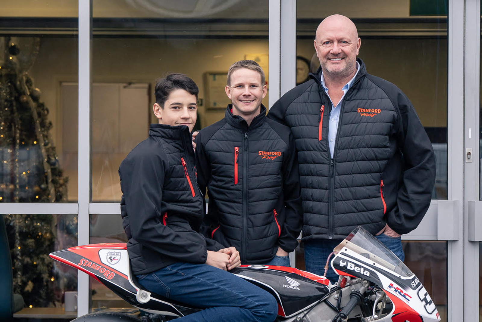 Henry McCartney signs for Standford Racing, British Moto4 2026. Credit: Stanford Racing.