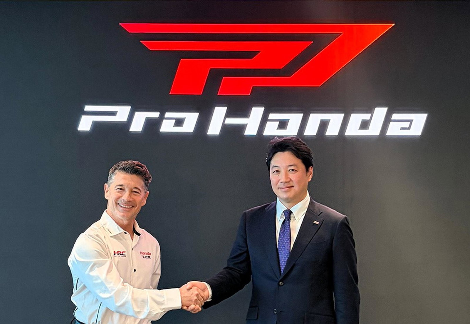 Lucio Cecchinello and Kotaro Shimizu announce Pro Honda LCR MotoGP deal.