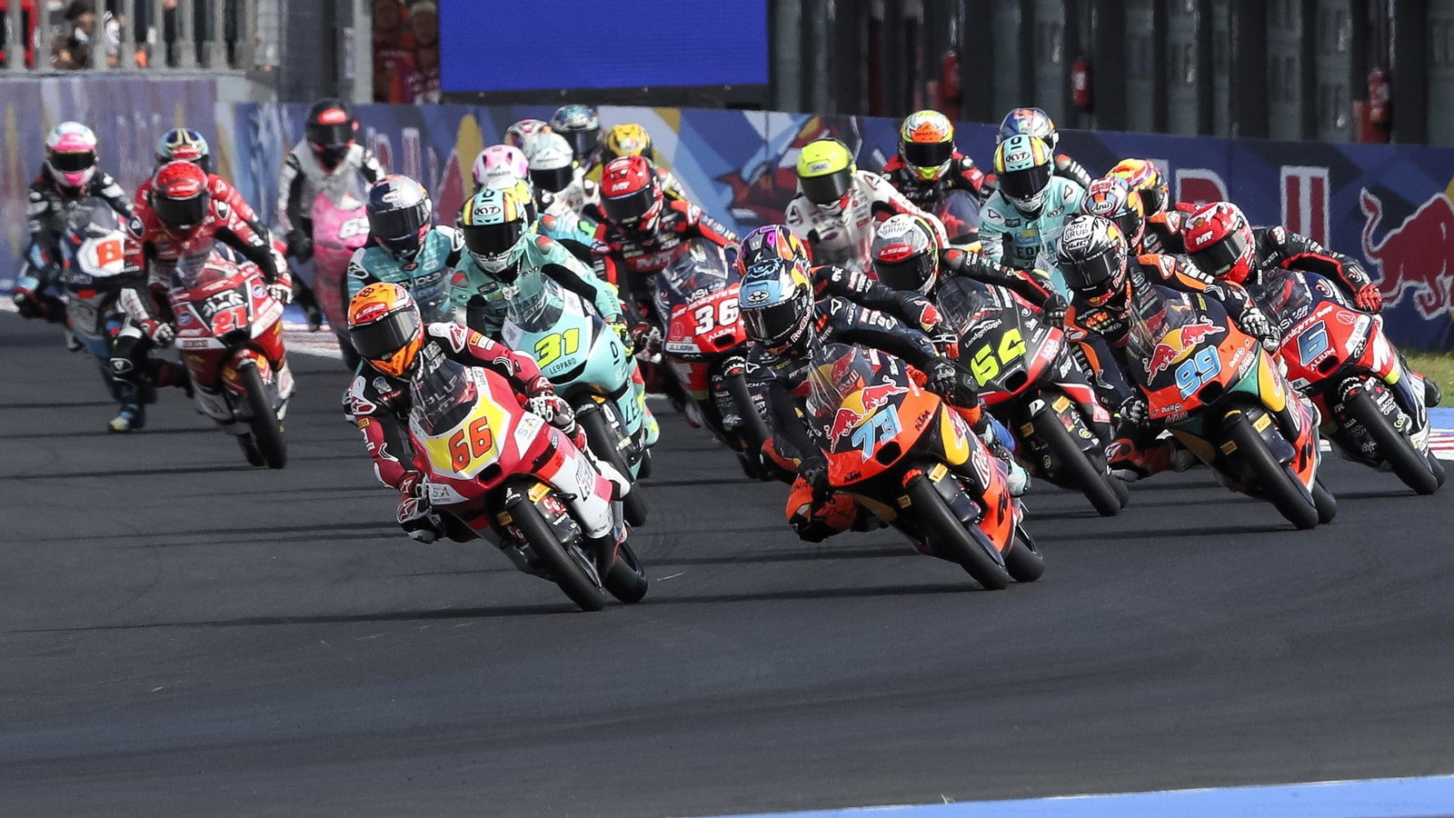Start, 2025 San Marino Moto3 Grand Prix.